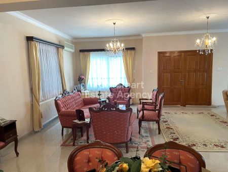 Freistehendes Haus zum Kauf