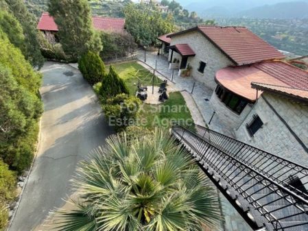 Detached House for sale