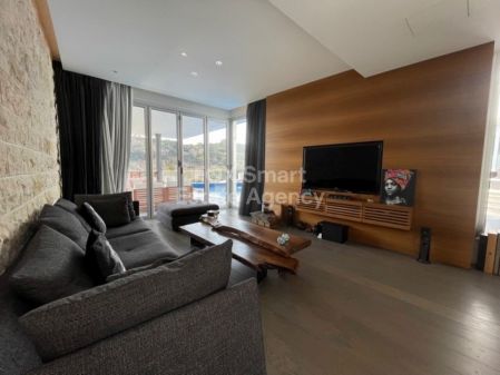 Detached House for sale