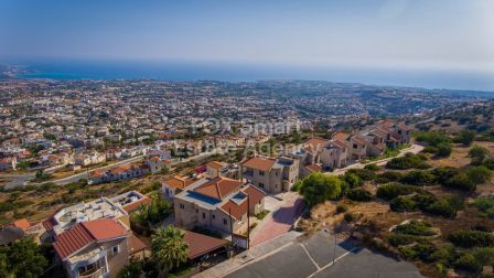 Частный дом на продажу