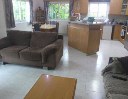 Casa indipendente in vendita