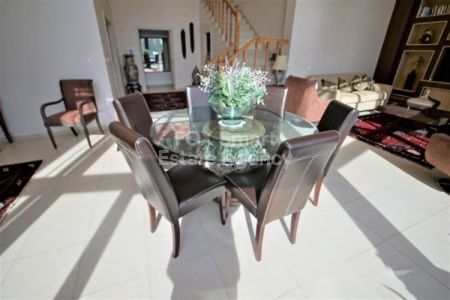 Μονοκατοικία προς πώληση