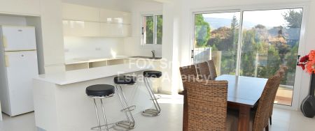 Casa indipendente in vendita