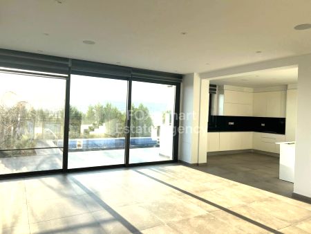 Thumbnail 2 Maisons À Vendre Chypre