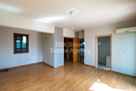 Thumbnail 5 Strovolos Real Estate For Sale From 1,000 And 5,000 M2 Plot