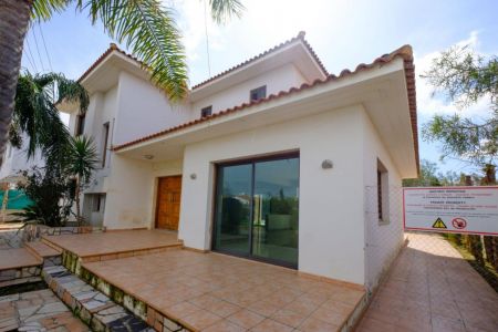 Thumbnail 2 Strovolos Real Estate For Sale From 1,000 And 5,000 M2 Plot
