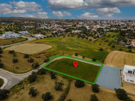 קרקע למגורים למכירה