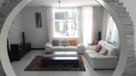 Casa Unifamiliar en venta
