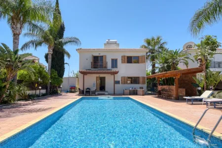 Villa in vendita