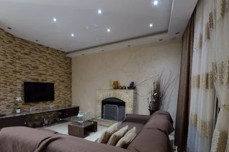 Villa for sale