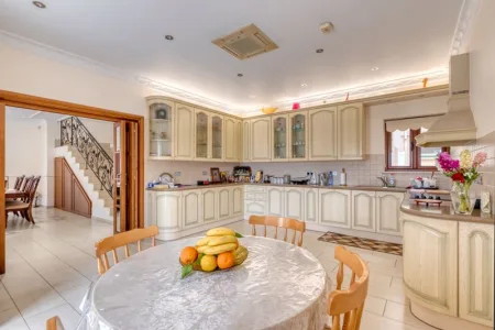 Villa in vendita
