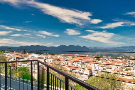 Вилла на продажу