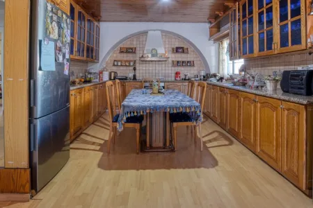 Бунгало на продажу