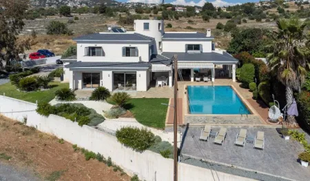 Villa in vendita