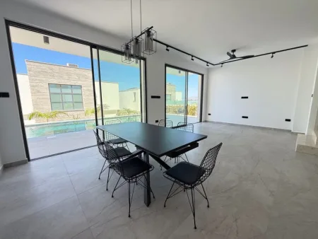 Villa en venta