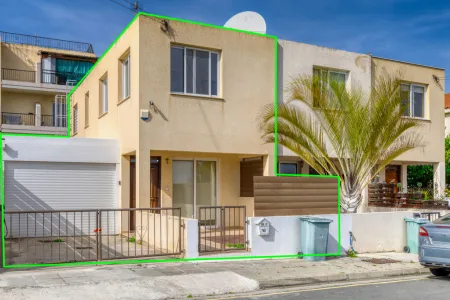 Βίλα προς πώληση