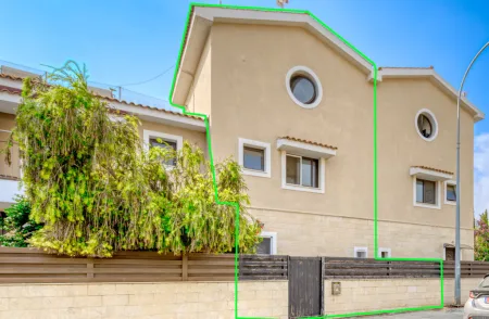 Villa for sale
