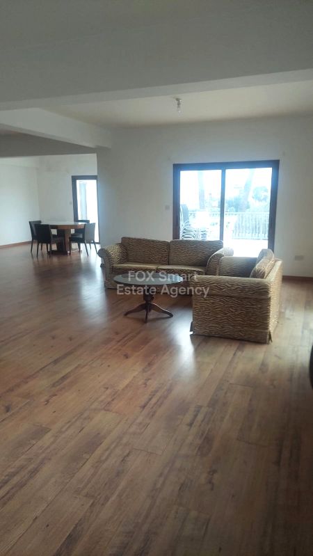 Thumbnail 2 לרנקה להשכרה נכס