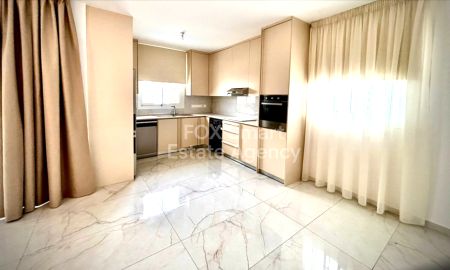 Thumbnail 2 לרנקה להשכרה נכס