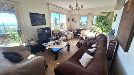 Thumbnail 2 Ιδιότητες Προς Ενοικίαση Μεσόγκη