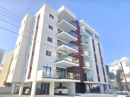 Thumbnail 1 Fox Smart Estate Agency - Agente Inmobiliario · Chipre