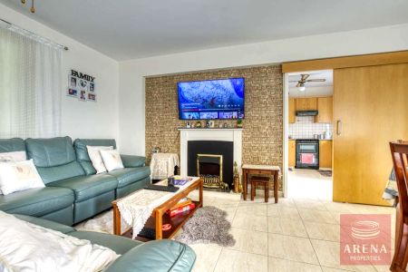 דירה למכירה