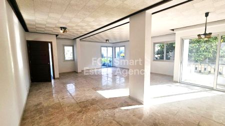 Thumbnail 1 אגיוס דומטיוס למכירה נכסים