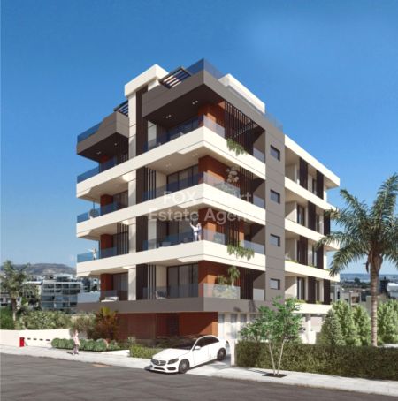 Thumbnail 3 גלו את הנכס החלומי שלכם בלרנקה עם Fox Smart Estate Agency בקפריסין