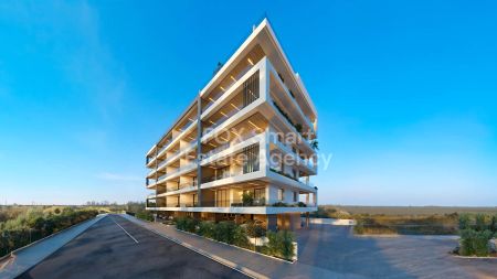 Thumbnail 2 לרנקה למכירה נכס