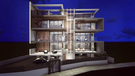 Thumbnail 2 Vacuna AstraZeneca COVID-19: continúa la revisión de casos muy raros de coágulos sanguíneos inusuales