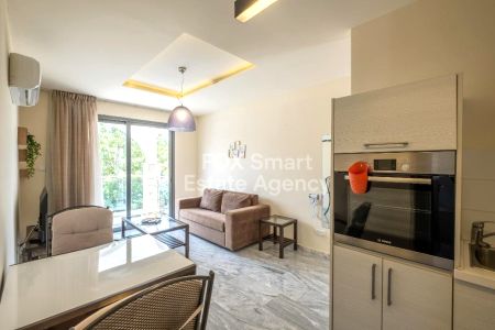 Thumbnail 4 הסיפור מאחורי מקום הולדתה של אפרודיטה