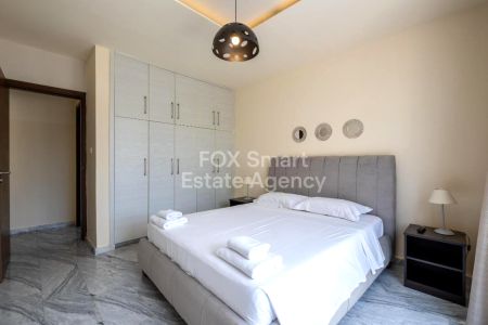 Thumbnail 5 הסיפור מאחורי מקום הולדתה של אפרודיטה