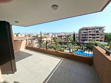 Thumbnail 3 נכסים למכירה באזור פאפוס