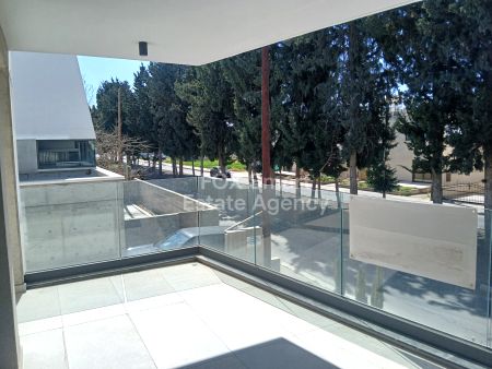 Thumbnail 1 פאפוס למכירה נכס