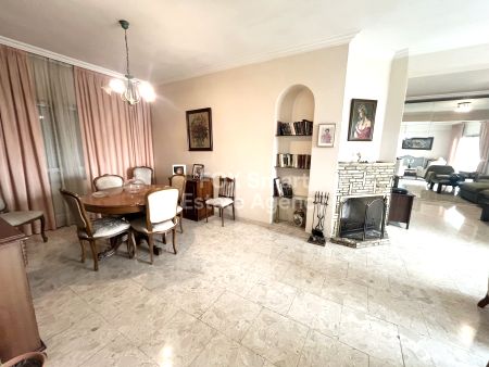 Appartamento in vendita