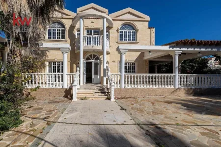 Villa in vendita