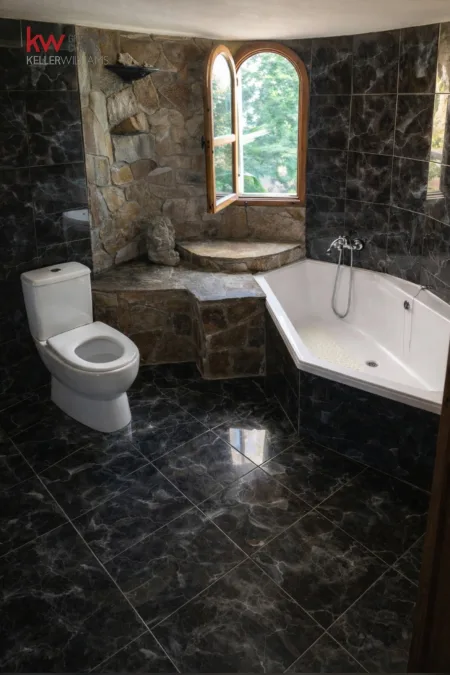 Villa for sale