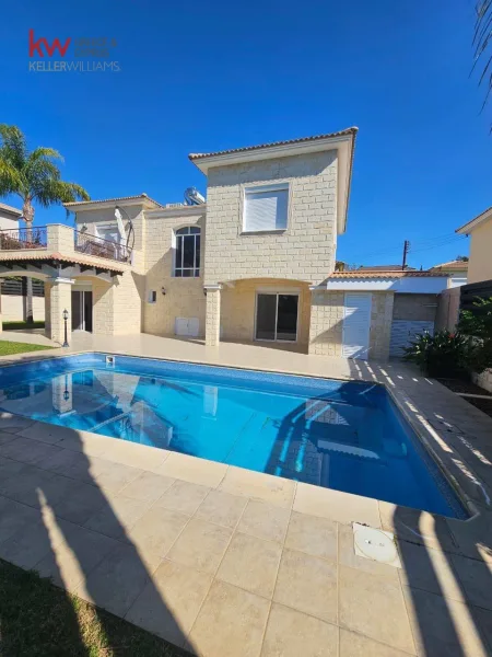 Villa in vendita