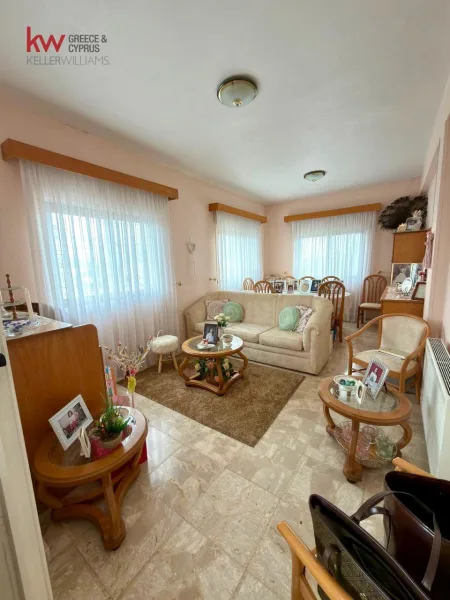Detached House for sale