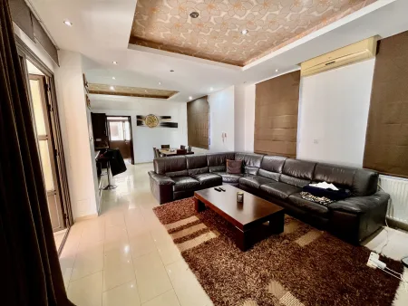 Casa indipendente in vendita