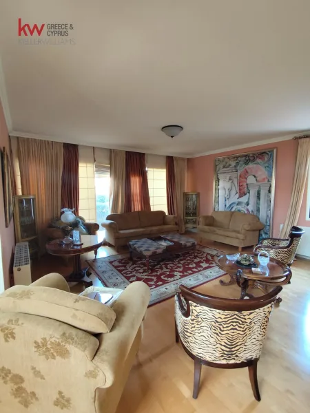 Detached House for sale