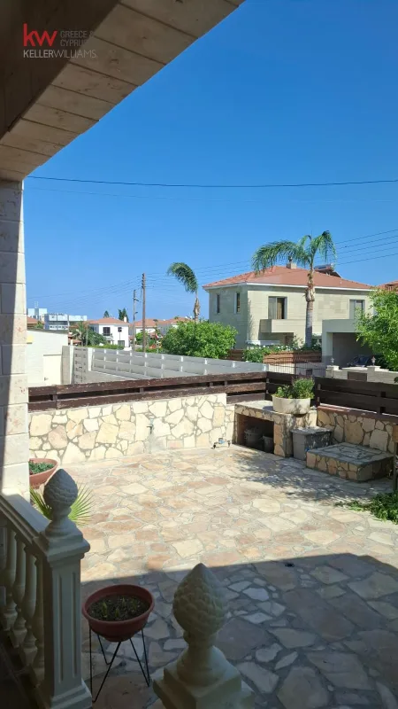 Casa indipendente in vendita
