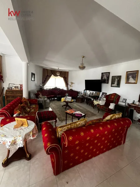 Detached House for sale