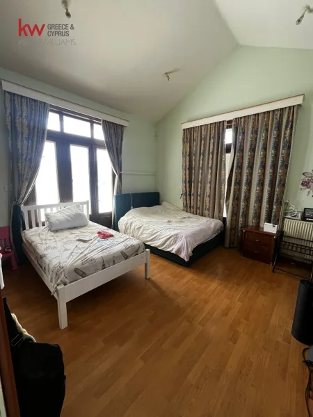 Detached House for sale
