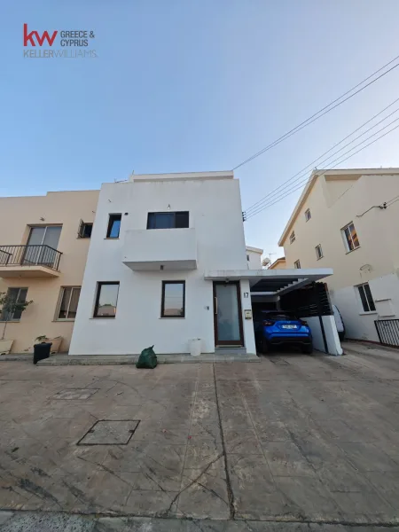 Detached House for sale