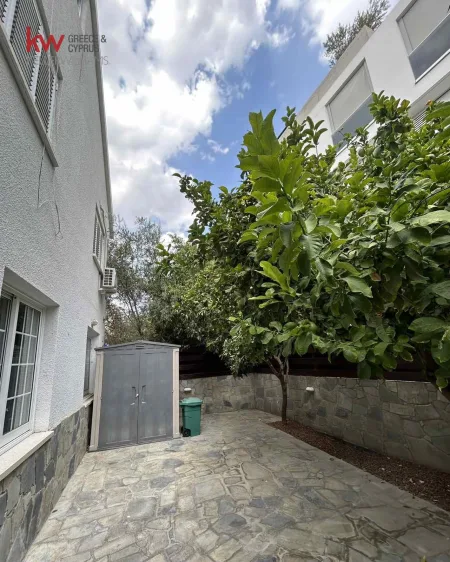 Detached House for sale