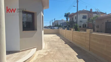 Casa indipendente in vendita