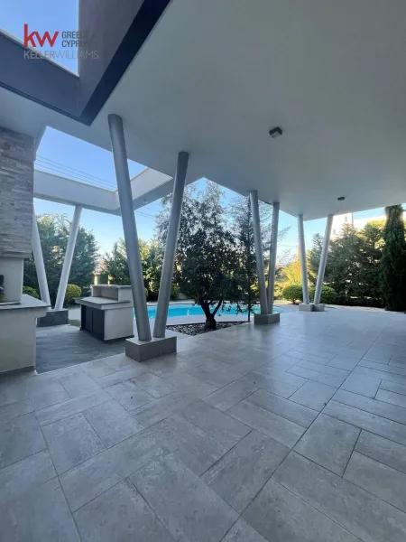 Villa zum Kauf