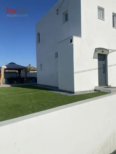 Detached House for sale