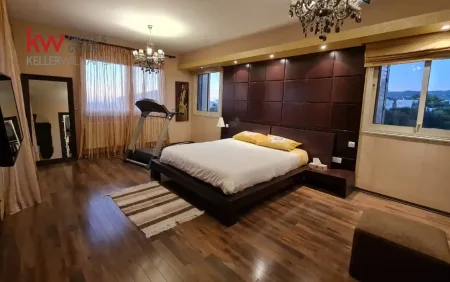 Casa indipendente in vendita